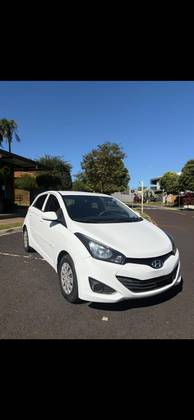HYUNDAI HB20 1.0 COMFORT 12V FLEX 4P MANUAL HYUNDAI HB20 1.0 COMFORT 12V FLEX 4P MANUAL